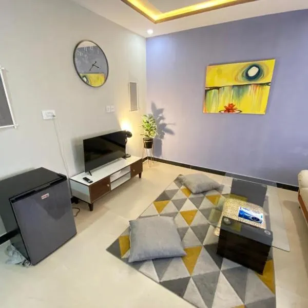OWN IT - 2 Bedroom Apartment，位于Bhābra的酒店