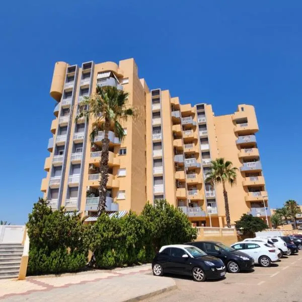 La Manga del Mar Menor Los Miradores block 1 5th floor G，位于穆尔西亚的酒店