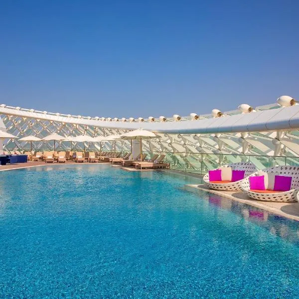 W Abu Dhabi - Yas Island，位于阿布扎比的酒店