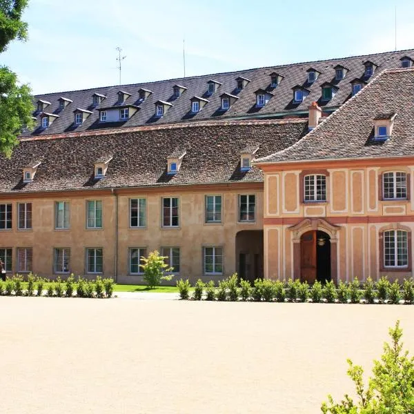 Hotel Les Haras，位于普洛布塞姆的酒店