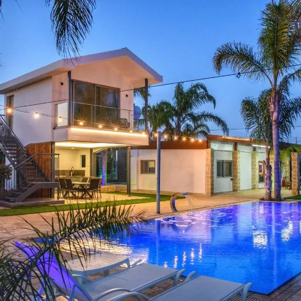 Oasis By The Sea - Cyprus，位于拉纳卡的酒店