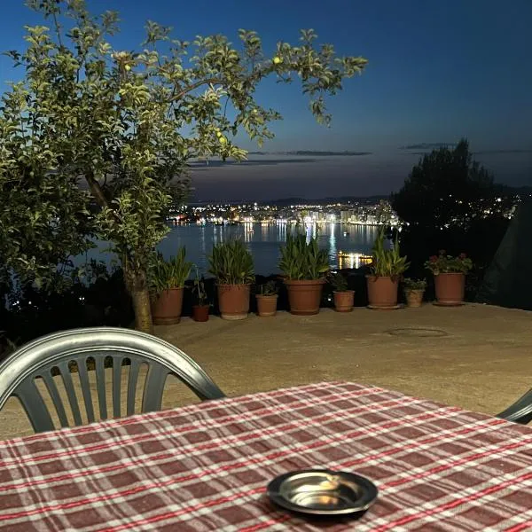 Markev Apartments，位于伏罗拉的酒店