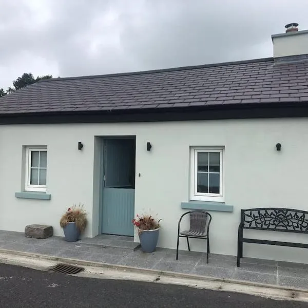 3 Quay Cottage Killala. Luxury Sea-Front Cottage，位于Killala的酒店