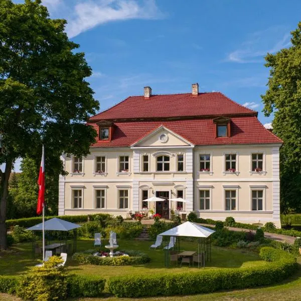 Pałac Chichy，位于Świętoszów的酒店
