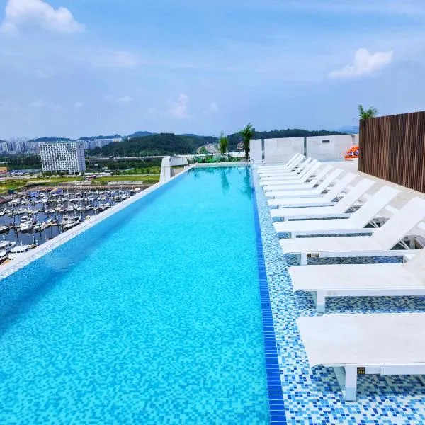 Hotel Marinabay Seoul Ara，位于金浦的酒店