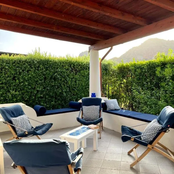 Dolcevita Villa in Vulcano，位于弗卡诺的酒店