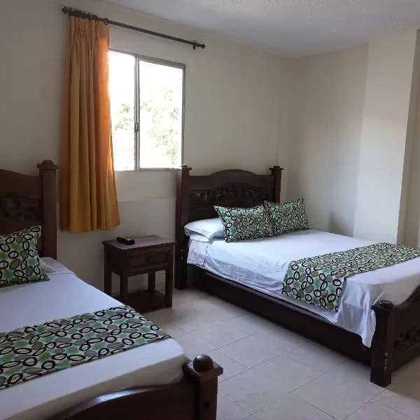 Hotel Los Tunjos，位于佩雷拉的酒店