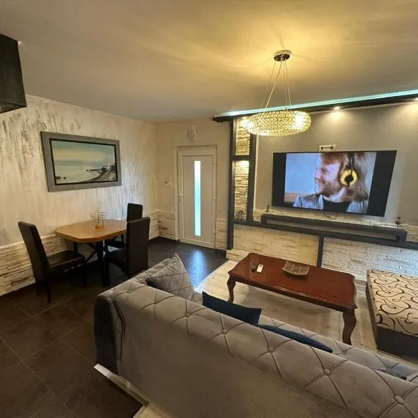 Apartments Teodora，位于威尔帕扎的酒店