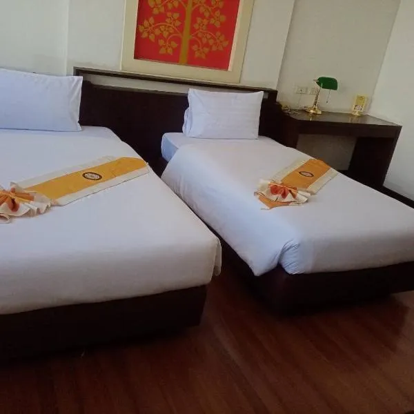 Grand Phranakhon Hotel，位于大城的酒店