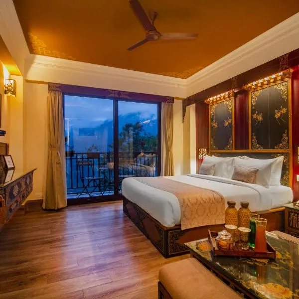 Amritara Hidden Land, Gangtok - 900 mts from MG Marg，位于Singhik的酒店