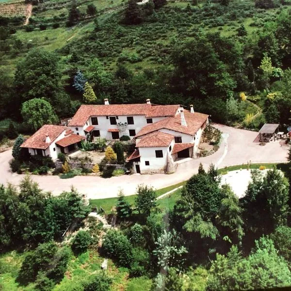 L'Orée des Bois，位于Vollore-Montagne的酒店