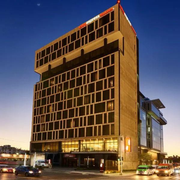 City Express Suites by Marriott Tijuana Rio，位于提华纳的酒店