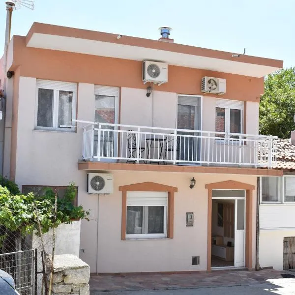 Vintage house，位于萨莫色雷斯的酒店