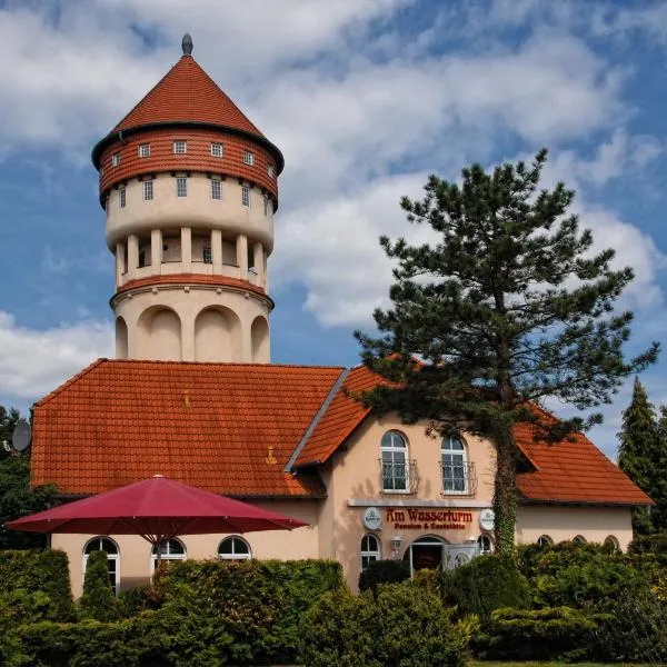 Am Wasserturm Pension，位于Podrosche的酒店