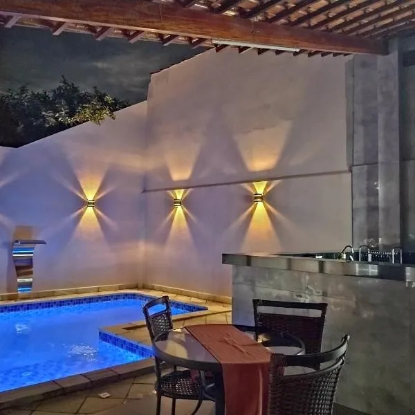 Piscina Aquecida, Ar condicionado Casa Inteira,Caminhos da Canastra，位于圣若昂-巴蒂斯塔-杜格罗里亚的酒店