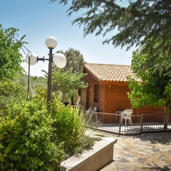 Complejo Rural La Tejera，位于埃尔切德拉谢拉的酒店