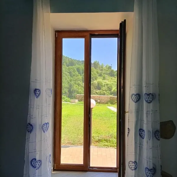 Casale Forno Vecchio，位于特拉蒙蒂的酒店