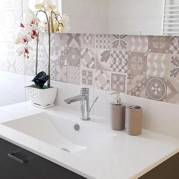 Villa Rosa B&B，位于塞利亚马里纳的酒店