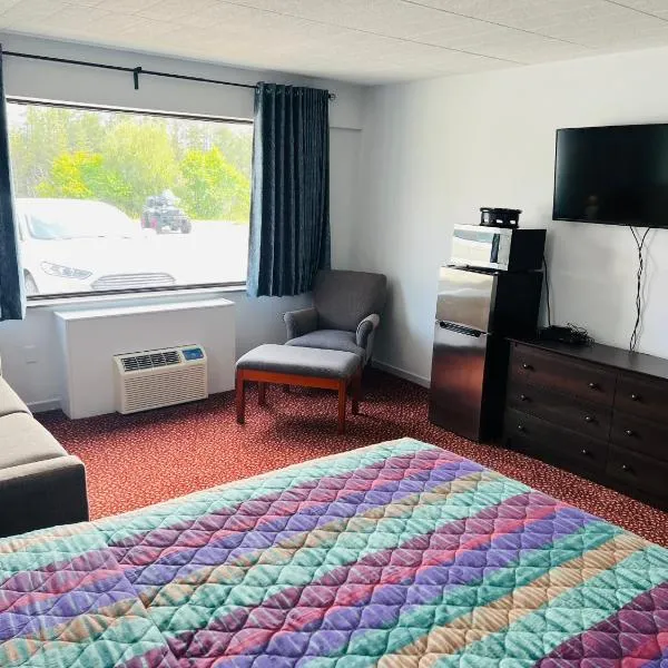 Lively Inn and Suites - Sudbury，位于Naughton的酒店