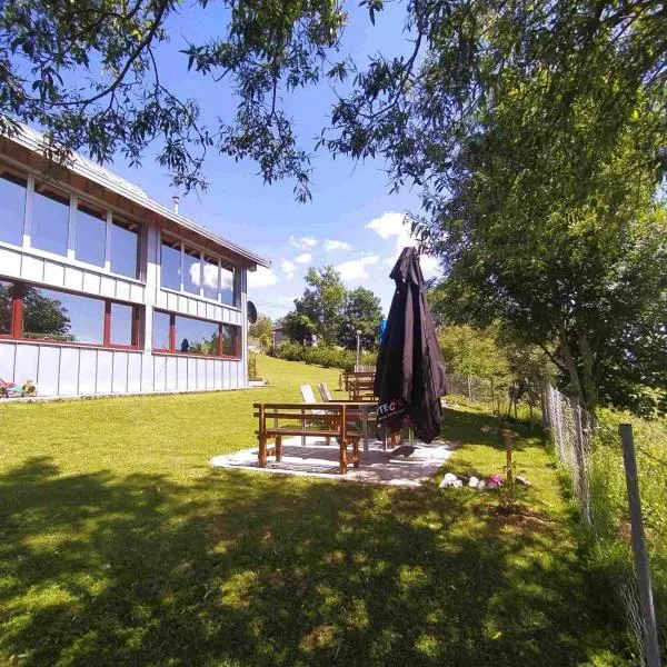 Holiday home Vila Bjelašnica，位于别拉什尼察的酒店