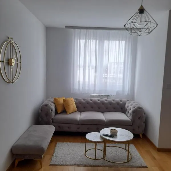 Apartman Lena，位于巴尼亚卢卡的酒店