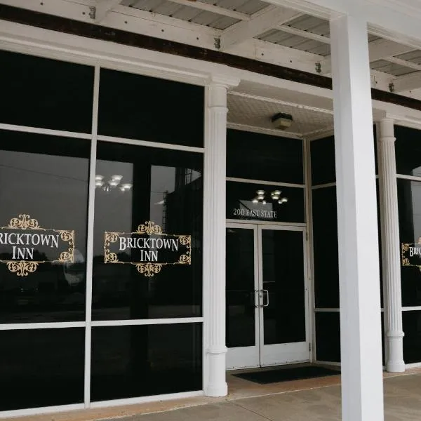 Bricktown Inn，位于Camp Point的酒店