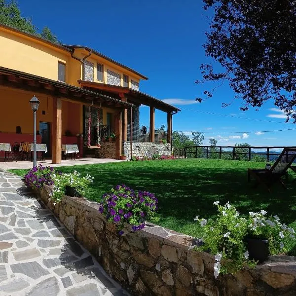 Terra Del Bosco Agriturismo，位于Zeri的酒店