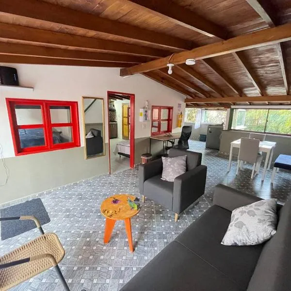 Loft con terraza cerca a CC Mayorca，位于萨瓦内塔的酒店