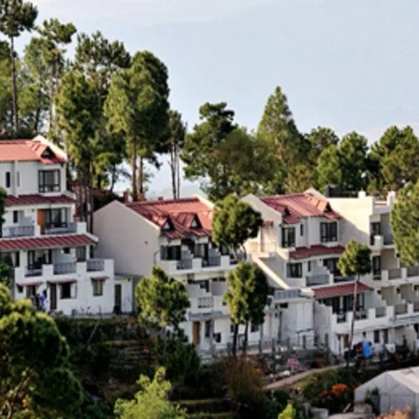 Woodsvilla Resort，位于Chaubattia的酒店