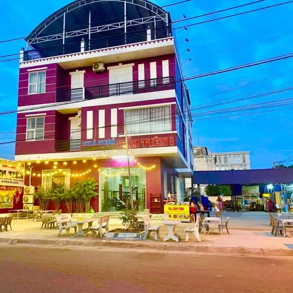 Nhà Nghỉ Cẩm Tiên 1，位于Ba Hòn的酒店