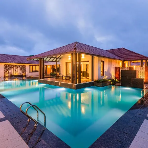 SaffronStays Arcadia，位于Shāhāpur的酒店