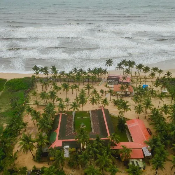 C Roque Beach Resort，位于科尔瓦的酒店