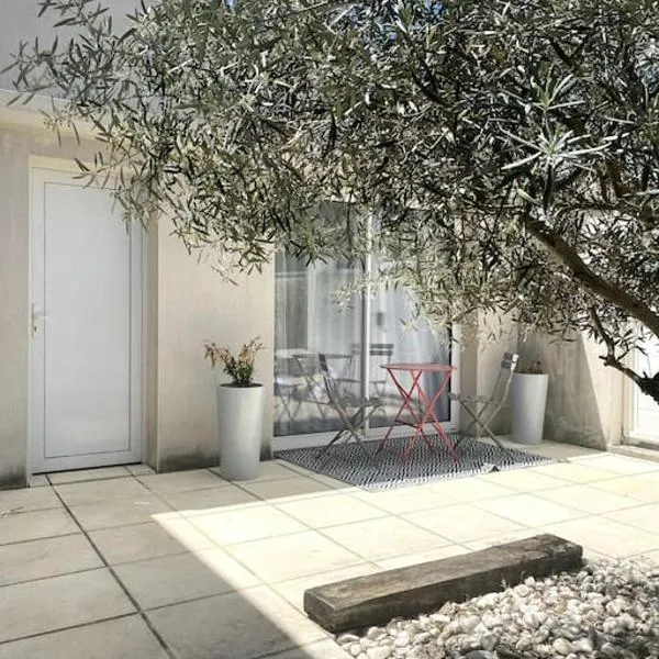 Charmant studio de 18 m2.，位于Montarnaud的酒店