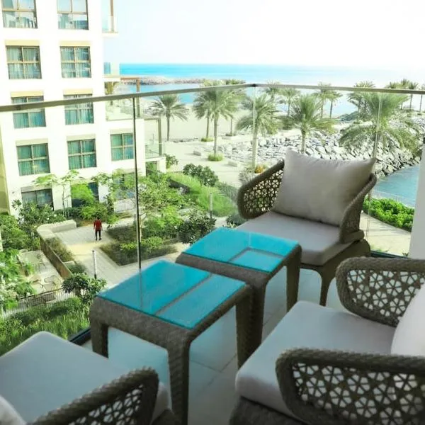 Address Resort Apartments Fujairah - 2 bedroom apartment，位于富查伊拉的酒店