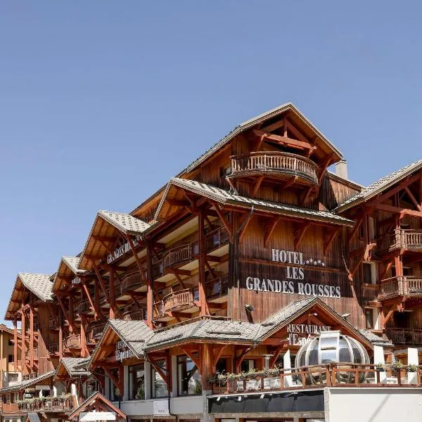 Grandes Rousses Hotel & Spa，位于Mizoën的酒店