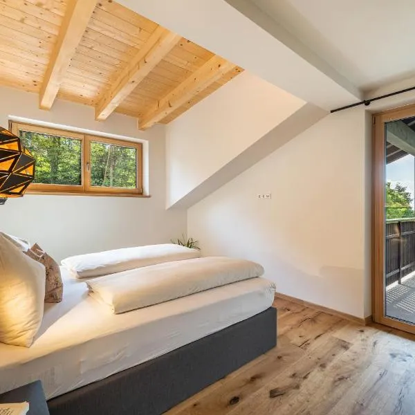 Wiesgut Ferienwohnung Golden，位于泰西莫的酒店