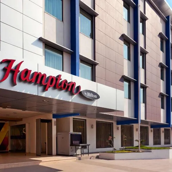 万丹达卡普瑞希尔顿汉普顿酒店，位于巴罗达的酒店