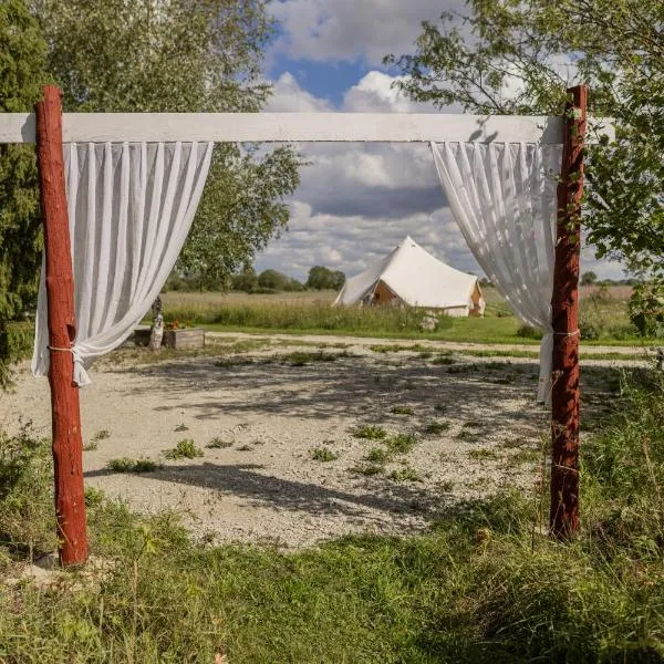 Niiduveere glämping，位于Viru-Nigula的酒店