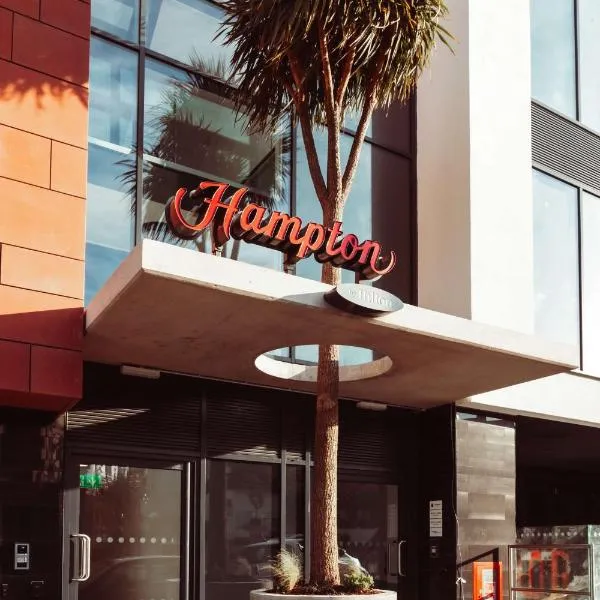 Hampton By Hilton Torquay，位于托基的酒店