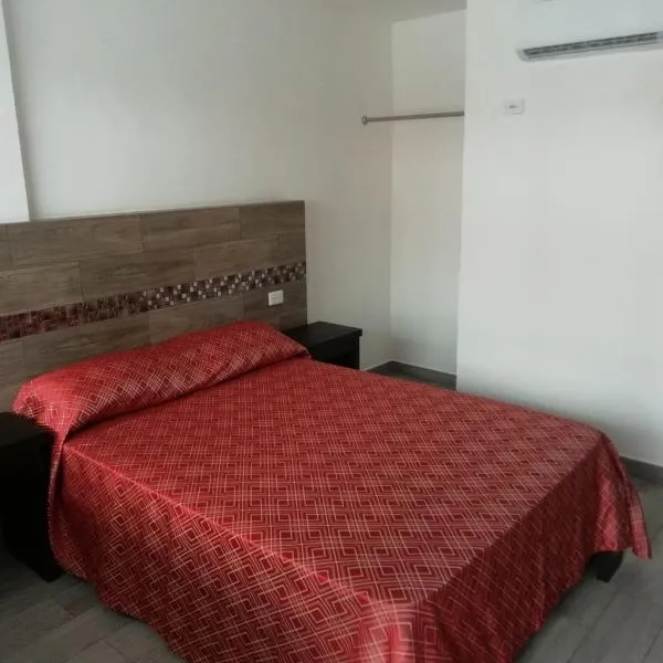 HOTEL QUINTERO，位于Teapa的酒店