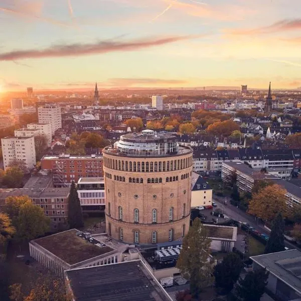 Wasserturm Hotel Cologne, Curio Collection by Hilton，位于科隆的酒店