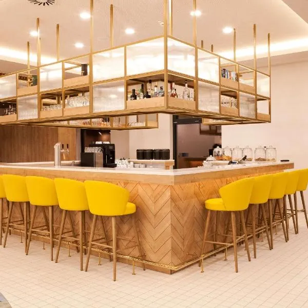 Hilton Garden Inn Munich Messe，位于费尔德基兴的酒店