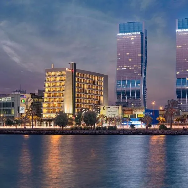 伊兹密尔贝拉克里希尔顿花园酒店，位于伊兹密尔的酒店