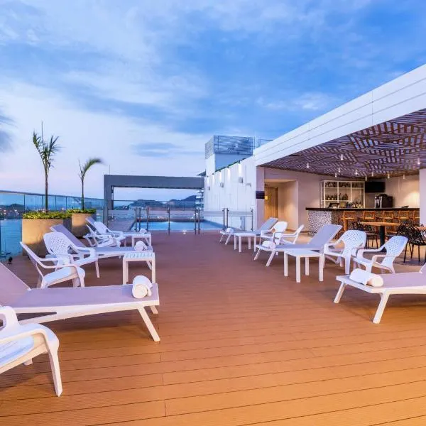 Hilton Garden Inn Santa Marta，位于Puerto de Gaira的酒店