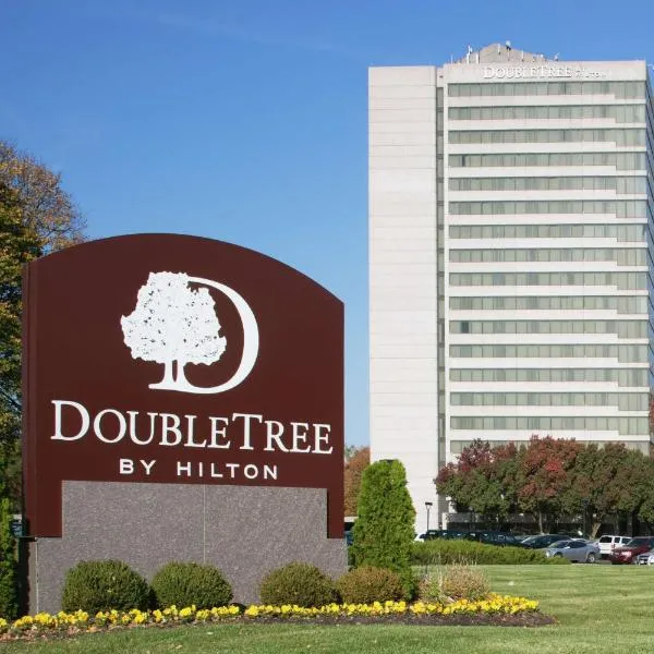 DoubleTree by Hilton Kansas City - Overland Park，位于欧弗兰帕克的酒店