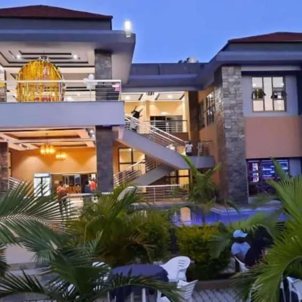 Palm Kalash Hotel，位于卢萨卡的酒店