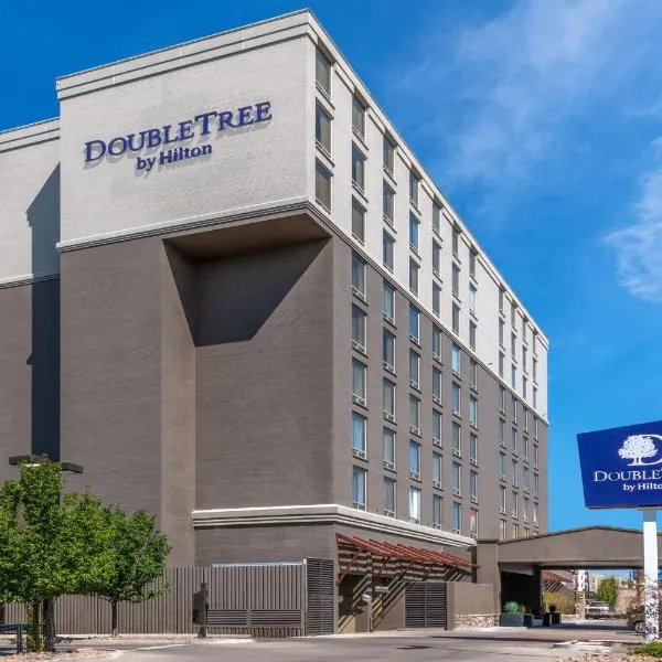 DoubleTree by Hilton Denver Cherry Creek, CO，位于丹佛的酒店