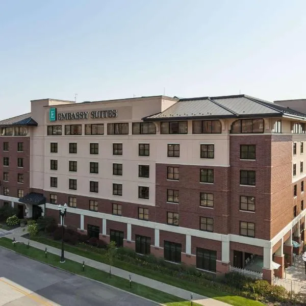 Embassy Suites by Hilton Omaha Downtown Old Market，位于奥马哈的酒店