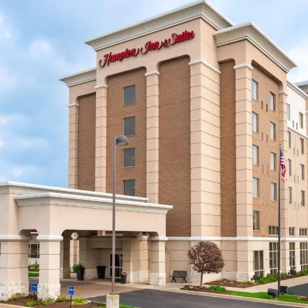 克利夫兰比奇伍德希尔顿恒庭旅馆&套房酒店，位于Warrensville Heights的酒店