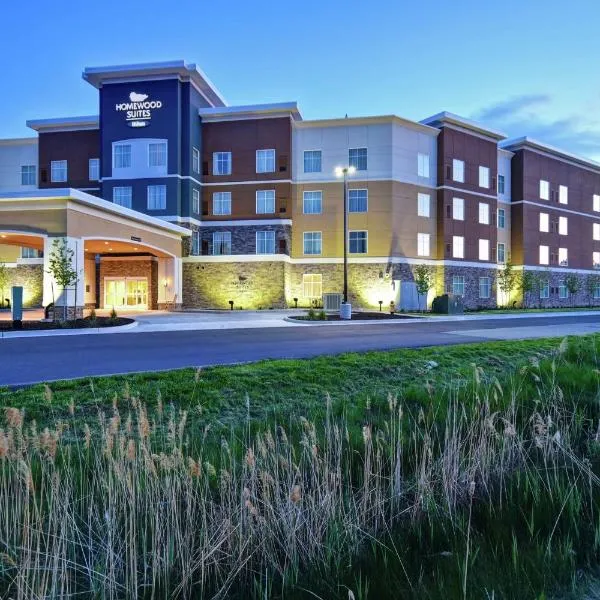 Homewood Suites By Hilton Salt Lake City Airport，位于Lake Point的酒店